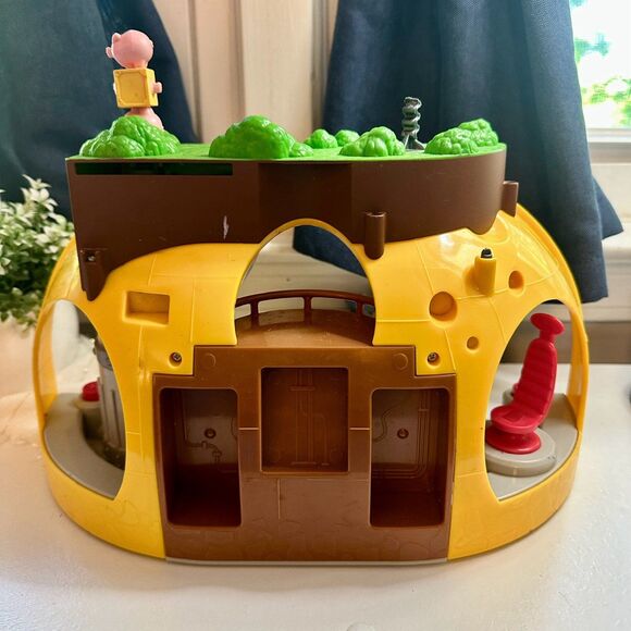 Despicable Me Mineez Dru's Super Lair Minion Playset, Sounds - Picture 2 of 10